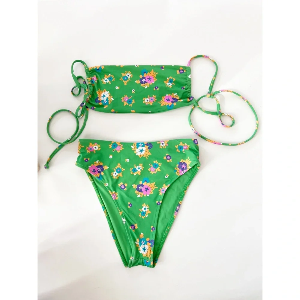 Frankies Bikinis Kailyn Top + Jenna High Waist High Cut Bottom in Meadow XS